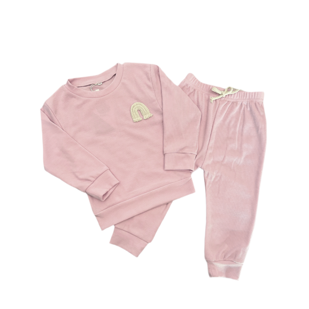Conjunto Polerón y Pantalón